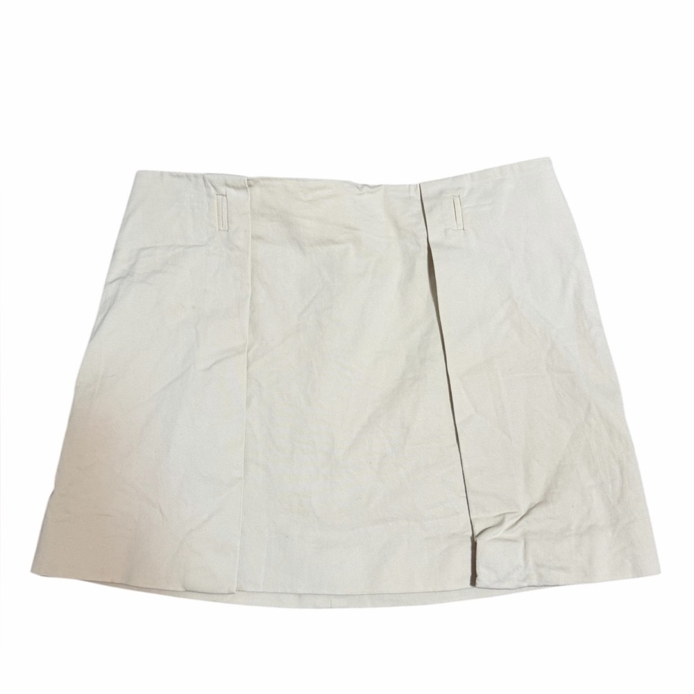 Gucci Beige Wrap Style Mini Skirt Size 2 Made in Italy Designer Skirt - Picture 3 of 10